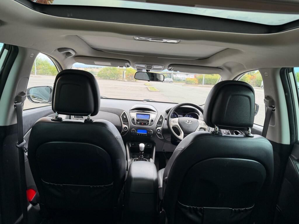 Hyundai Ix35 1.7 Crdi Premium Euro 5 Ss White #18