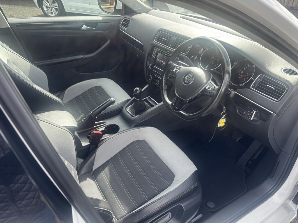 Volkswagen Jetta 2.0 Tdi Bluemotion Tech Gt Saloon Dsg E Blue #10