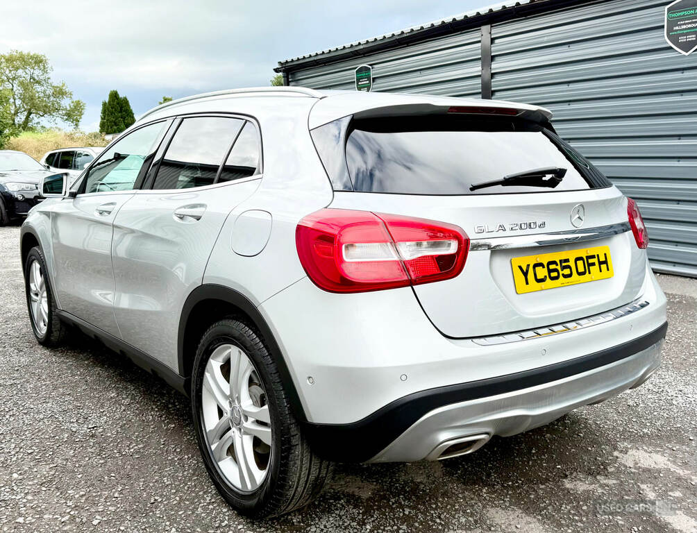 Mercedes-Benz GLA Class Gla220 Amg Line Premiumcdi 4Matic Grey #6