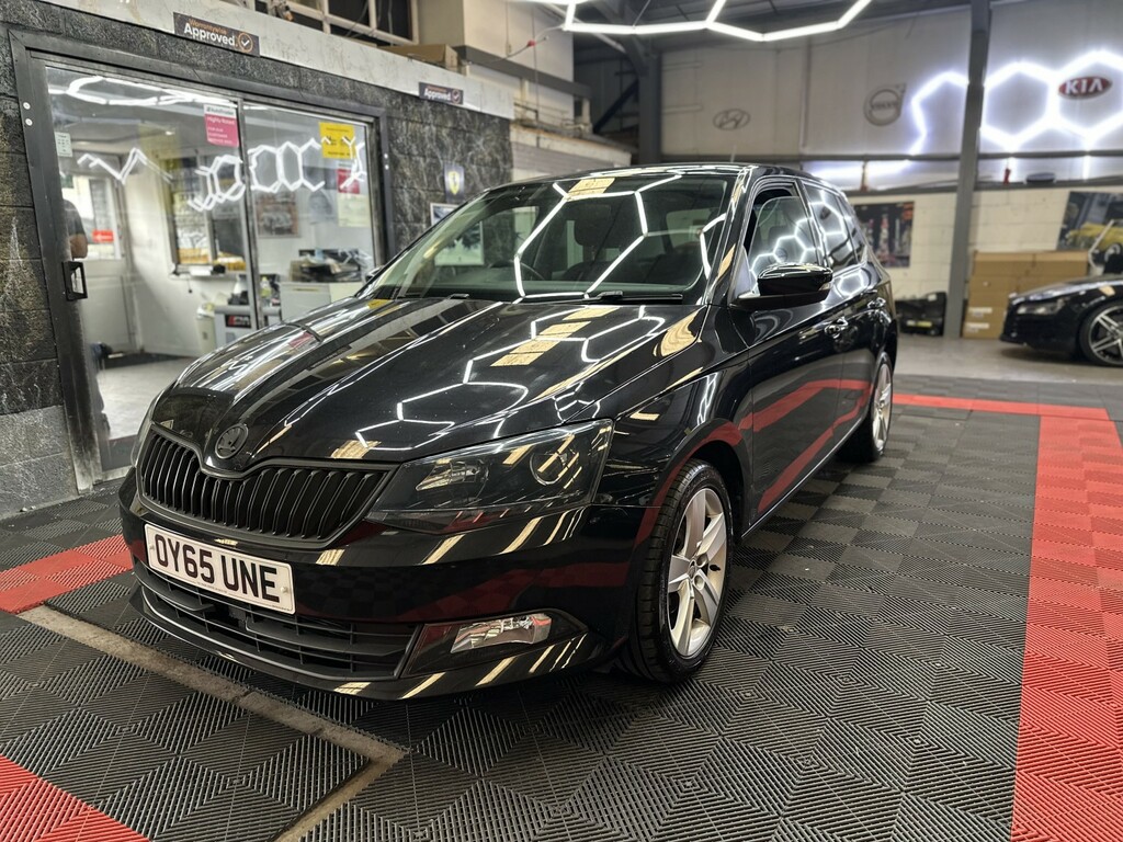 Skoda Fabia Hatchback 1.4 Tdi Se L 201565 Black #3