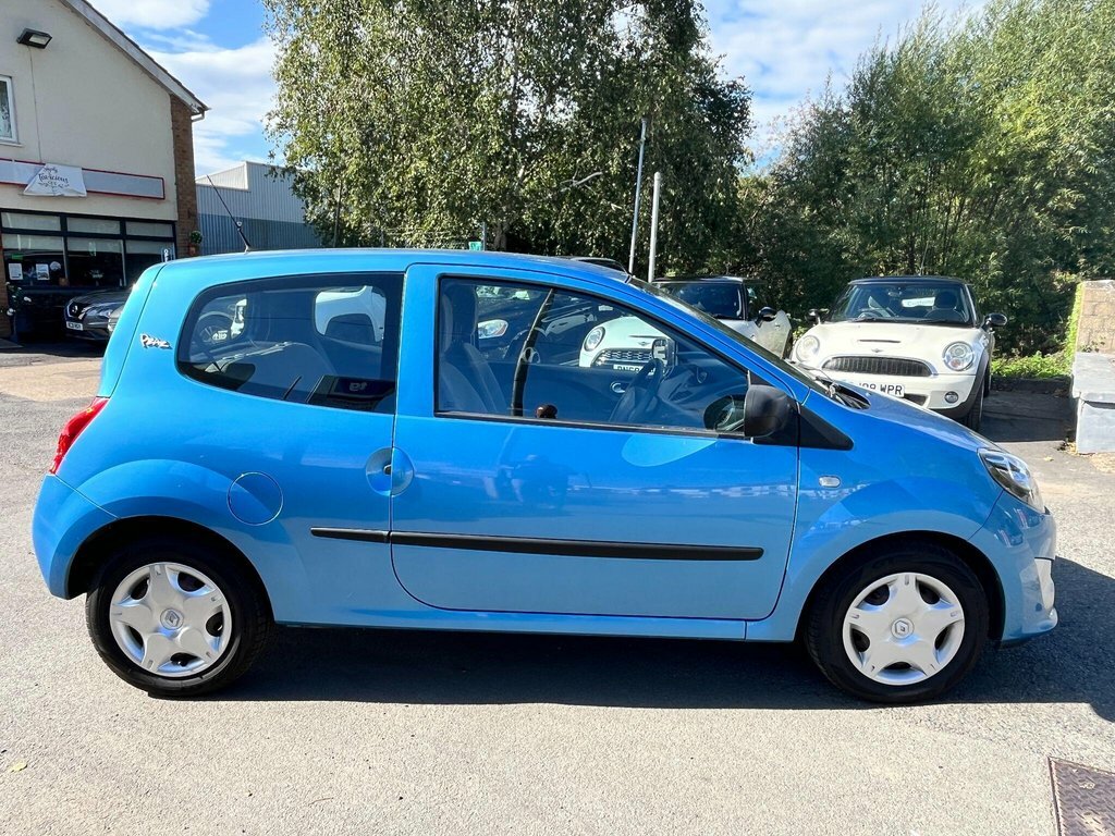 Renault Twingo 1.2L Pzaz Blue #4