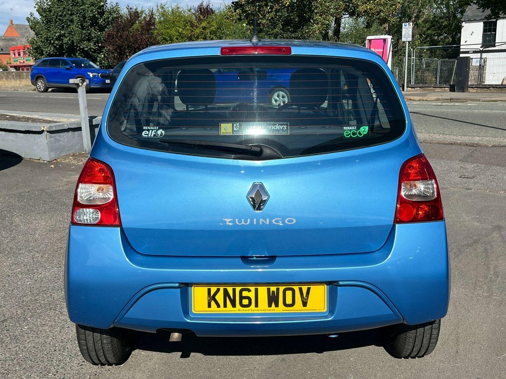 Renault Twingo 1.2L Pzaz Blue #6