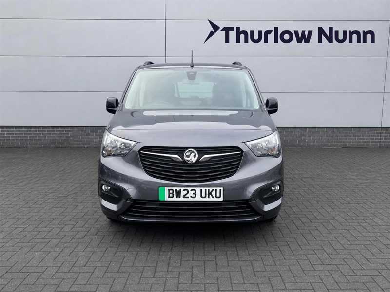 Vauxhall Combo-e Life 50Kwh Design XL Mpv 11Kw Charge Grey #2