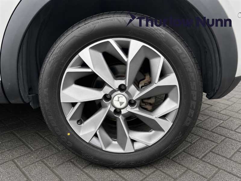 DS DS 3 Ultra Prestige 50Kwh 136Ps White #5