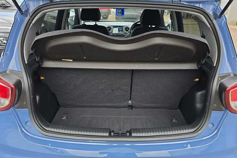 Hyundai I10 1.2 Premium Se 86 Bhp Grey #24