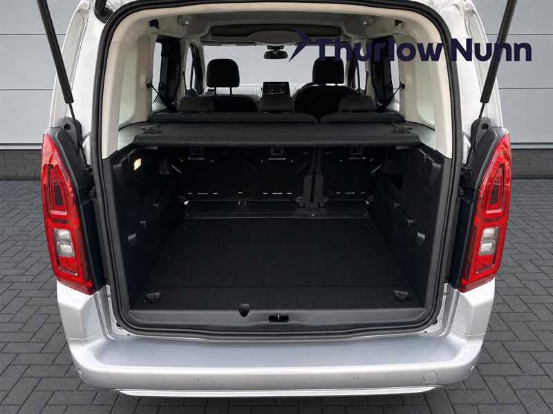 Vauxhall Combo Life 1.2 Turbo Energy White #10