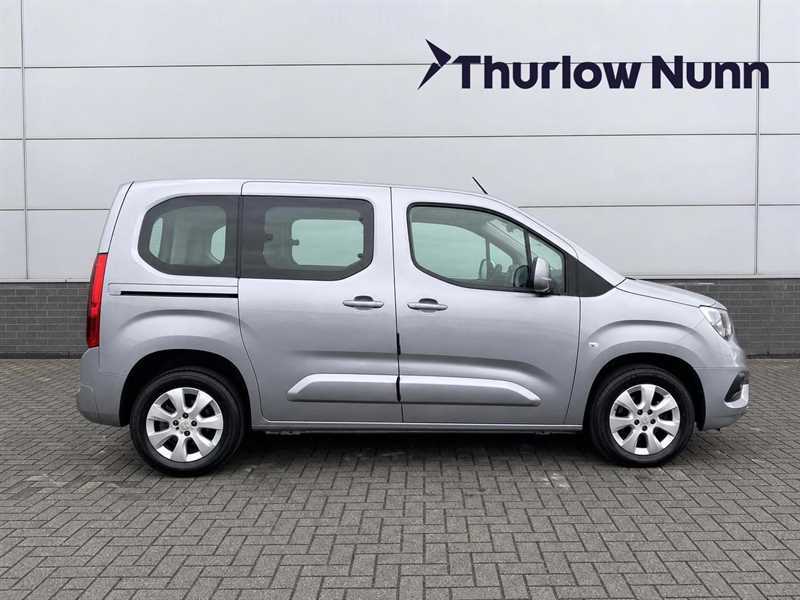 Vauxhall Combo Life 1.2 Turbo Energy White #9