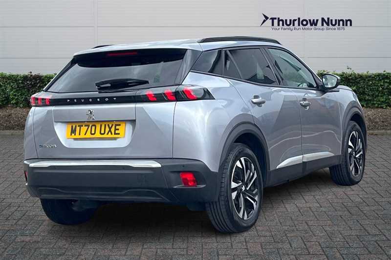 Peugeot e-2008 50Kwh Allure Suv 136 Ps Grey #3