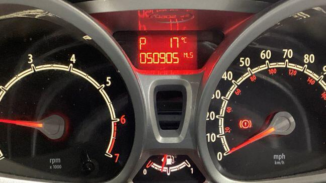 Ford Fiesta 1.4 Tdci Zetec White #9