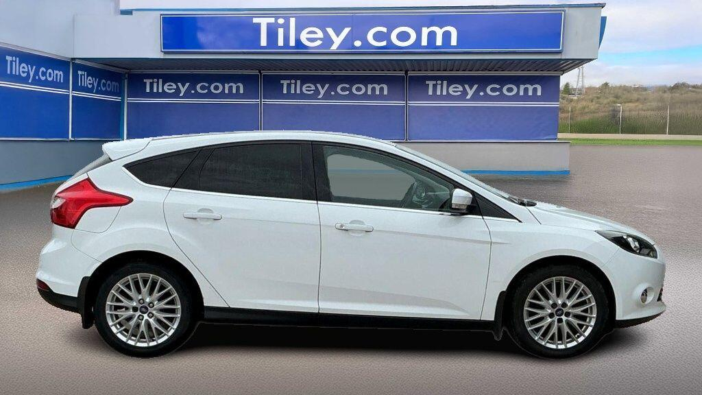Ford Focus Hatchback 1.6 Zetec Euro 5 201262 Black #4