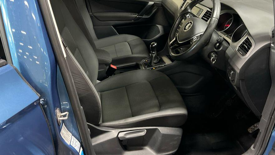 Volkswagen Golf SV 1.4 Tsi Se Black #7