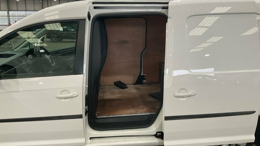 Volkswagen Caddy Maxi 2.0 Tdi C20 Crew Van Double Cab Silver #10