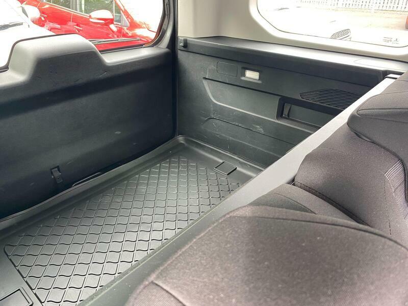 Vauxhall Combo Life 1.2 Turbo Energy Grey #7