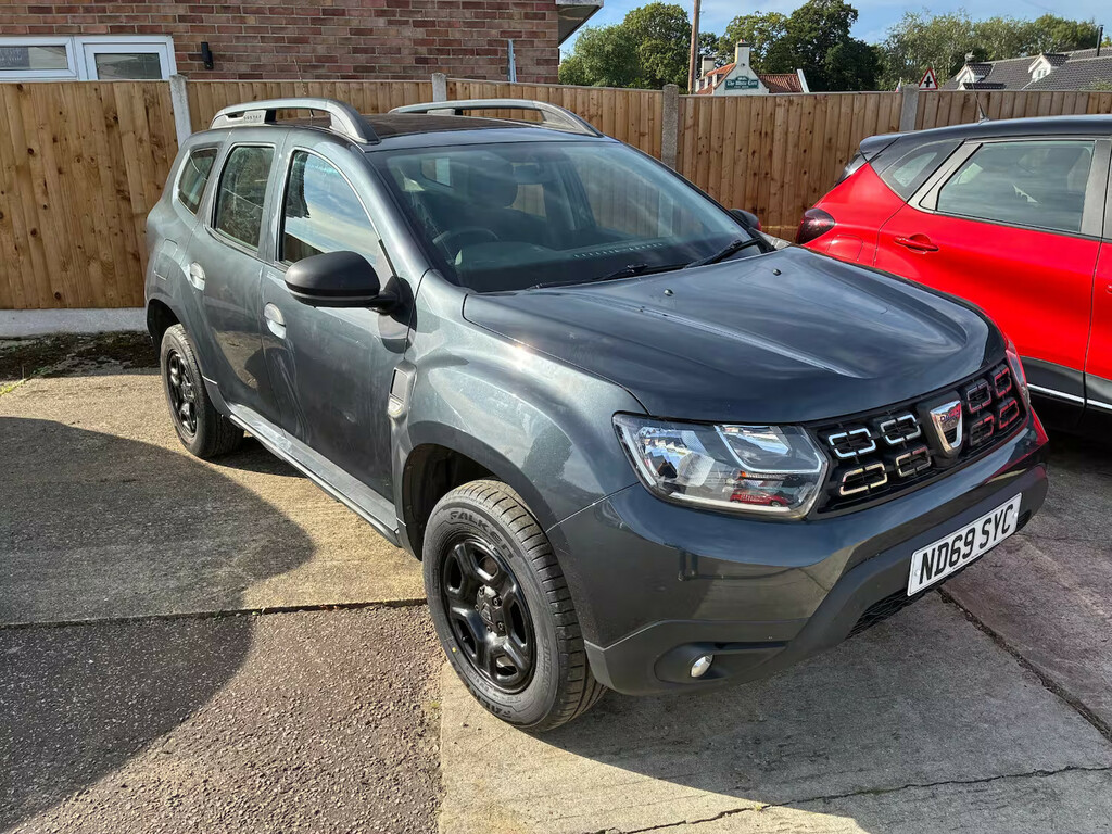 Dacia Duster 1.0 Tce 100 Essential Hatchback Grey