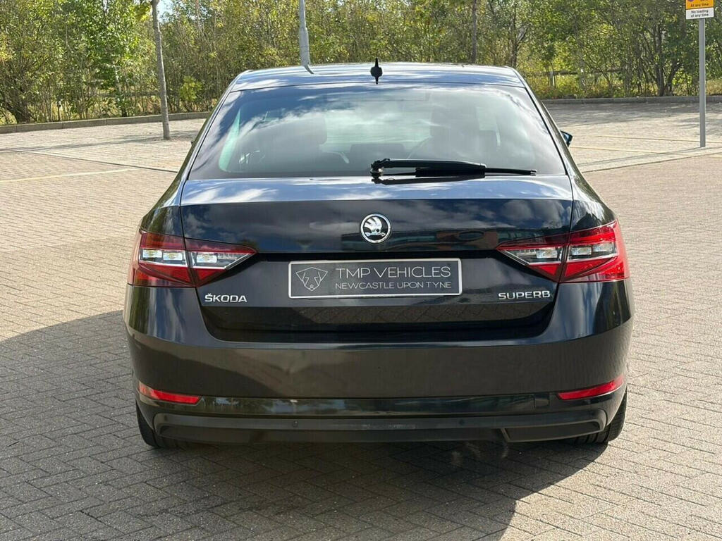 Skoda Superb 2.0 Tdi Laurin Klement Hatchback Manu Black #5