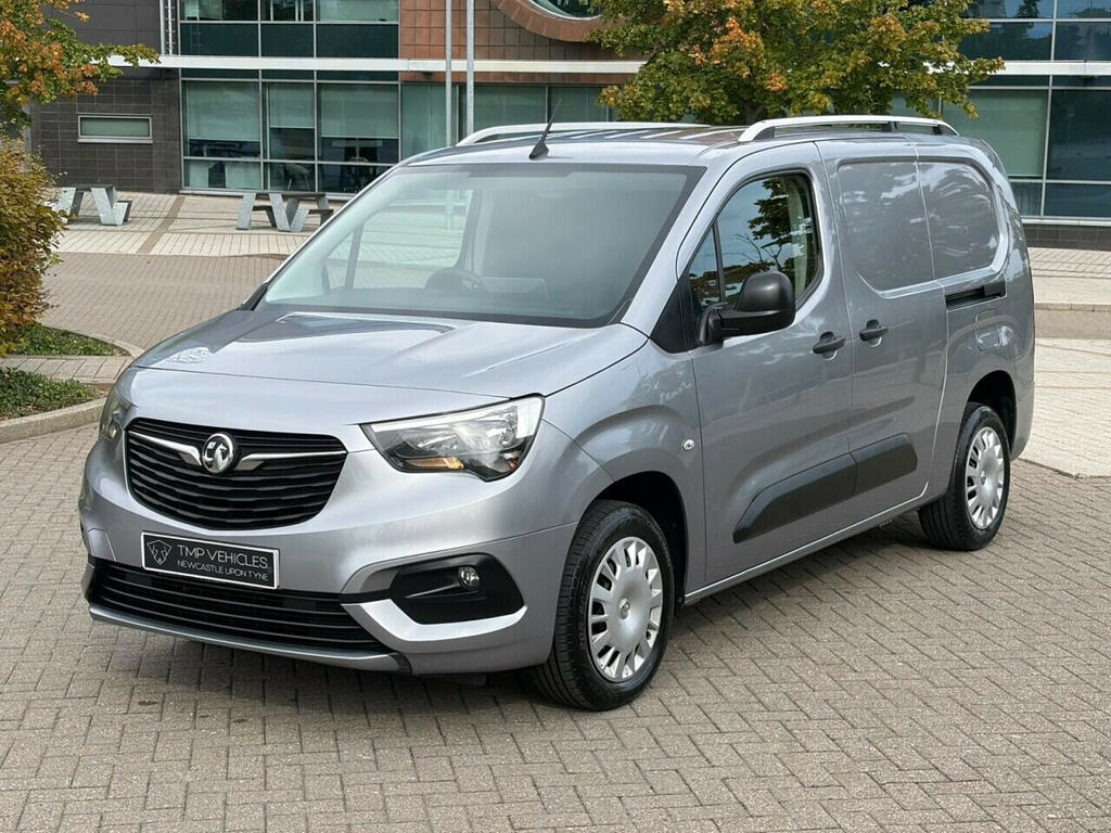 Vauxhall Combo 2300 1.5 Turbo D 100Ps L1 H1 Sportive Van White #7