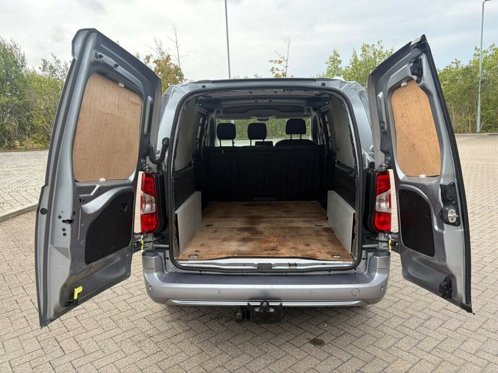 Vauxhall Combo 2300 1.5 Turbo D 100Ps L1 H1 Sportive Van White #18