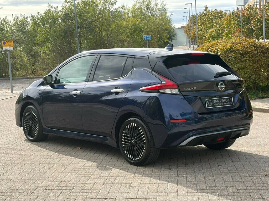 Nissan Leaf 39Kwh Tekna Hatchback 150 Ps Blue #6