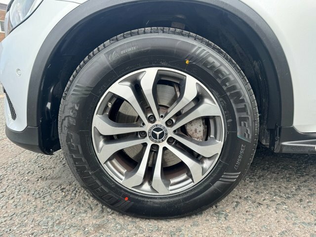Mercedes-Benz GLC Class Glc 220 D 4Matic Amg Line Premium Black #27