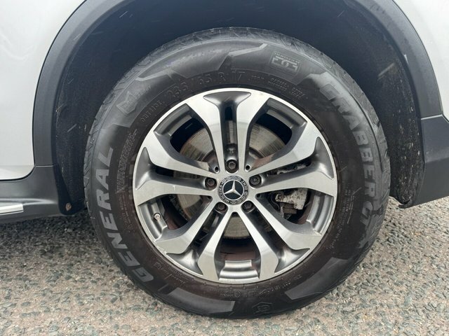 Mercedes-Benz GLC Class Glc 220 D 4Matic Amg Line Premium Black #28