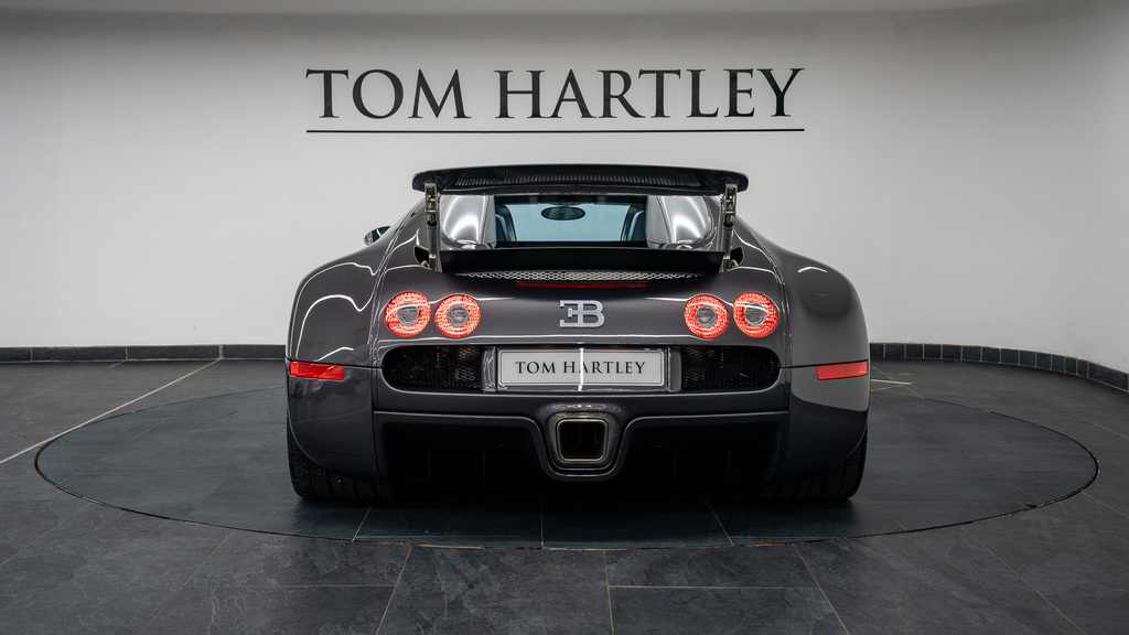 Bugatti Veyron 16.4 Uk Supplied OO07LAM #6