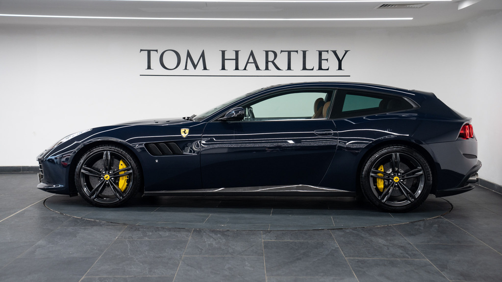 Ferrari Gtc4 Lusso Coupe #4