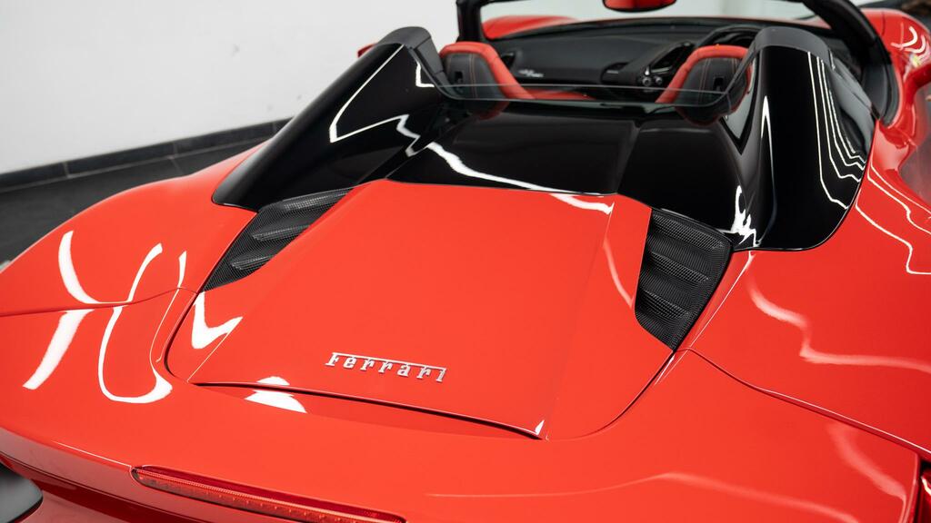 Ferrari 488 488 Pista S-a Red #18