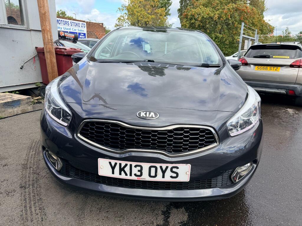 Kia Ceed 1.6 Crdi 2 Euro 5 Silver #2