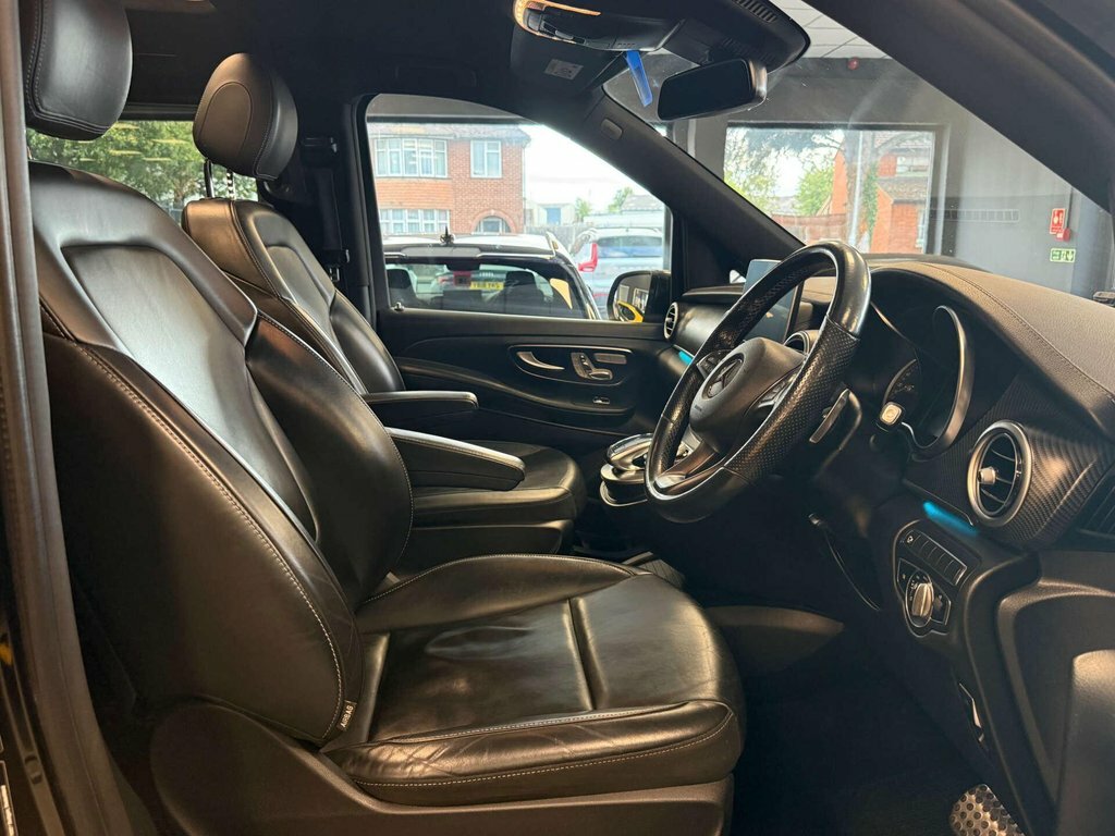 Mercedes-Benz V Class V220 D Sport Blue #10