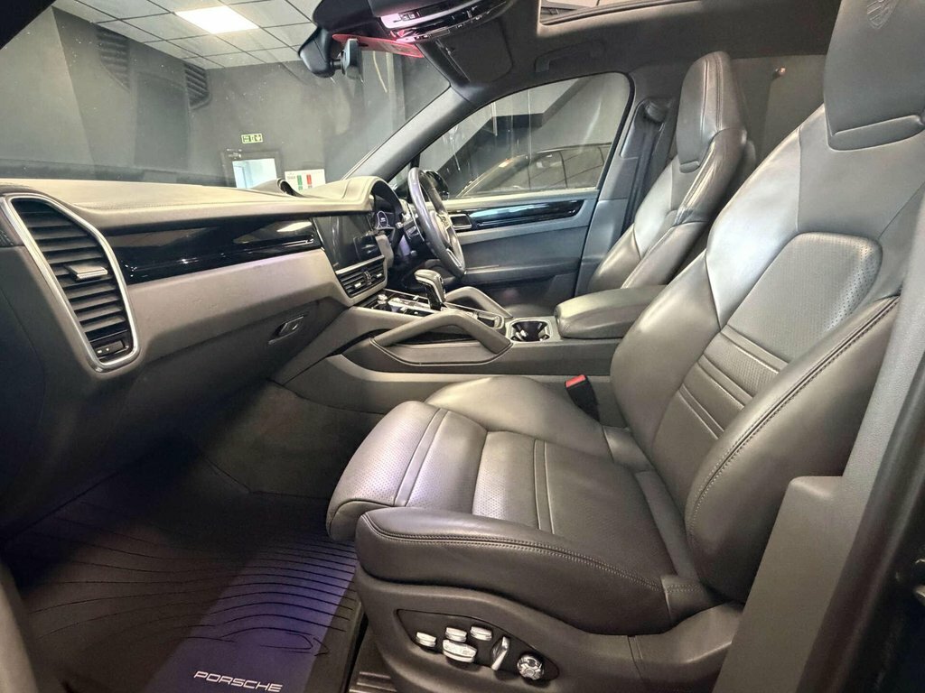 Porsche Cayenne 3.0T V6 Tiptronics 4Wd Euro 6 Ss Black #47