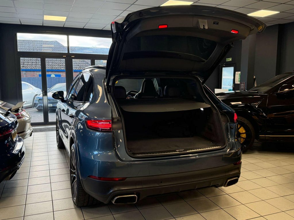 Porsche Cayenne 3.0T V6 Tiptronics 4Wd Euro 6 Ss Black #18