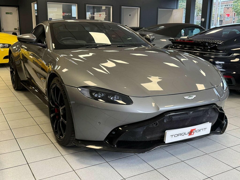 Aston Martin Vantage 4.0 Vantage V8 Grey