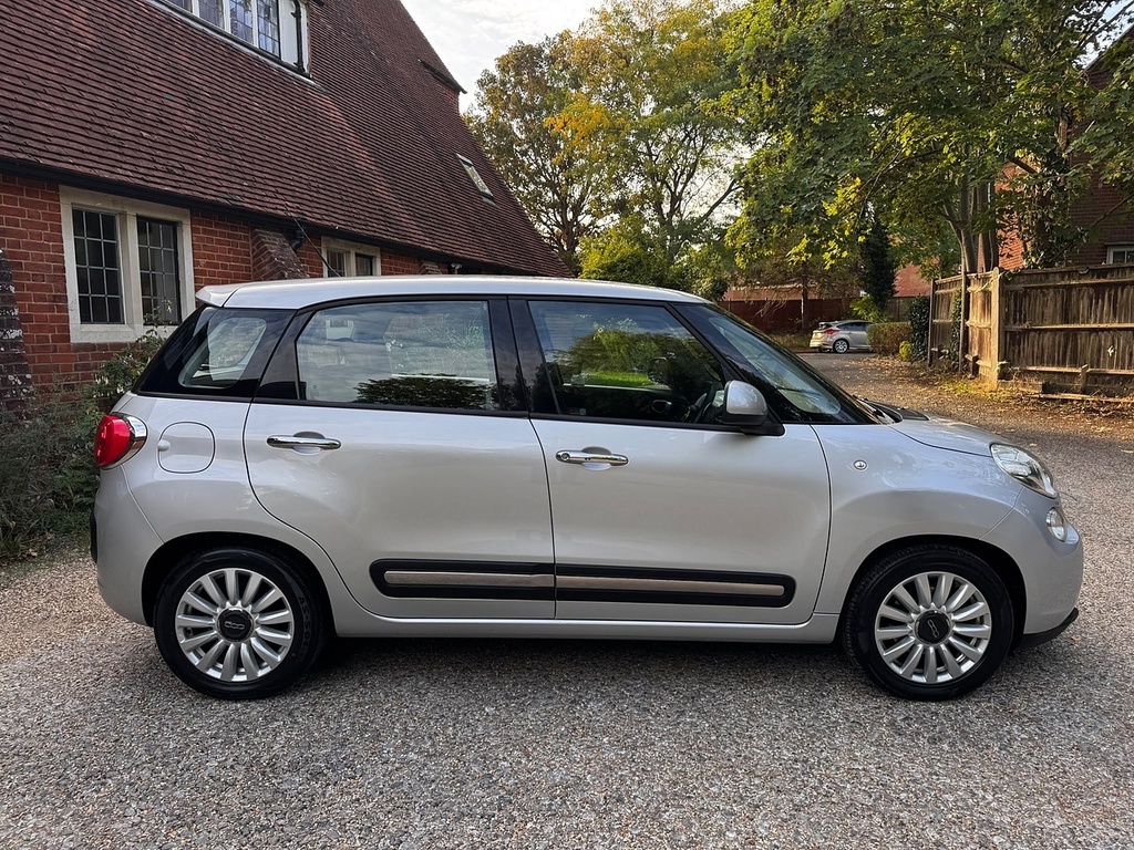 Fiat 500L Multijet Trekking White #7