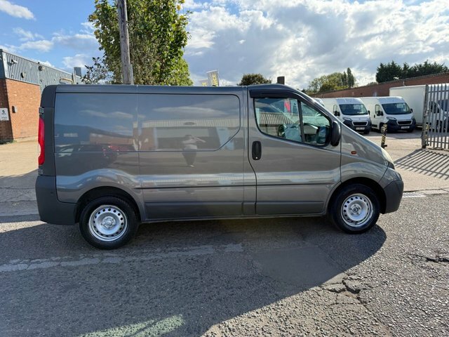 Vauxhall Vivaro 2011 2.0 Cdti Sportive Panel Van Silver #11