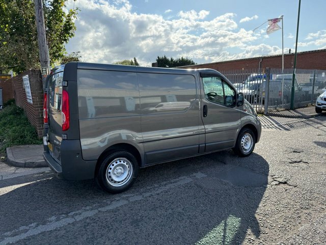 Vauxhall Vivaro 2011 2.0 Cdti Sportive Panel Van Silver #10