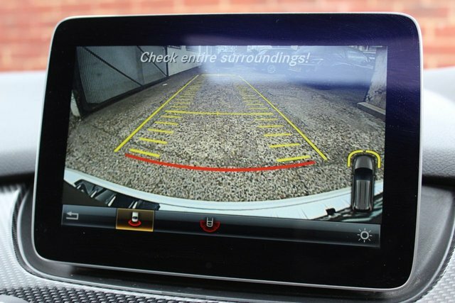 Mercedes-Benz B Class 1.6 B180 Amg Line 7G-dct Black #29