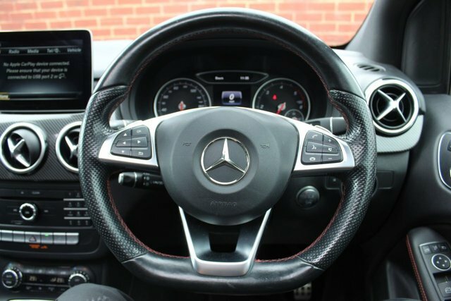 Mercedes-Benz B Class 1.6 B180 Amg Line 7G-dct Black #34