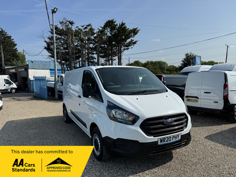 Ford Transit Custom 300 Leader P V White
