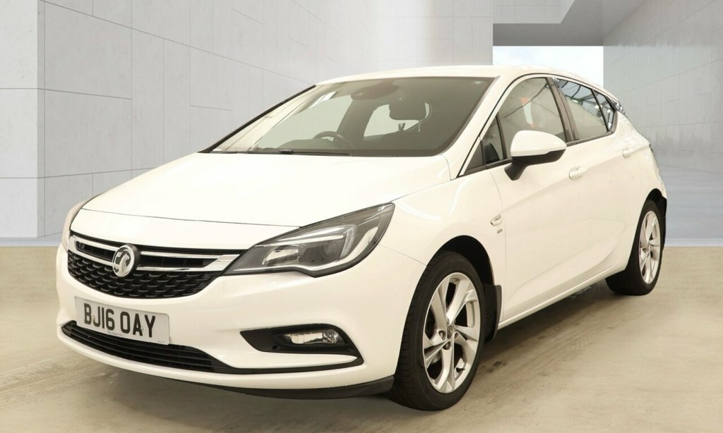 Vauxhall Astra 1L Sri White
