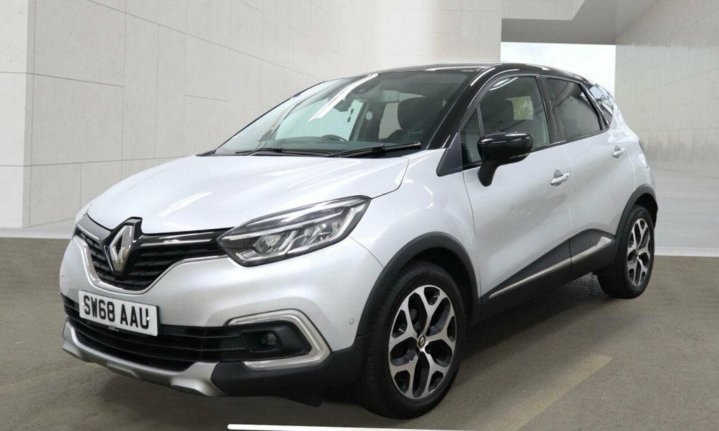 Renault Captur 0.9L Gt Line Silver