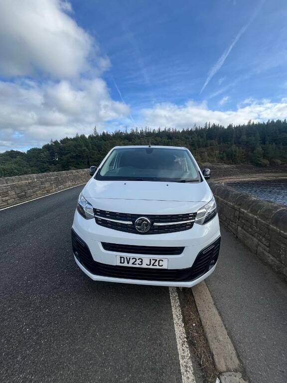 Vauxhall Vivaro 2900 1.5D 100Ps Pro H1 Van White #5