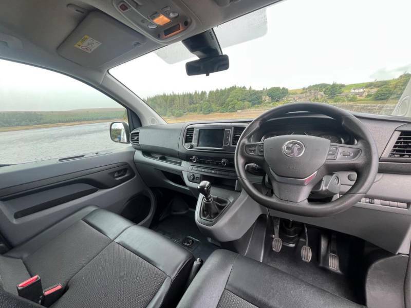 Vauxhall Combo 2020 1.5 L1h1 2300 Sportive Ss 101 Bhp Grey #13