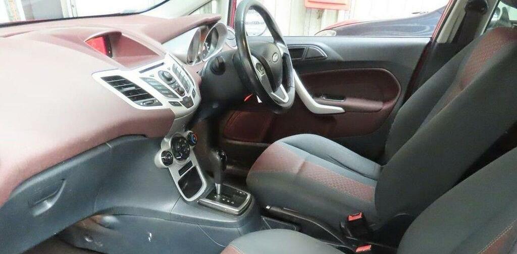 Ford Fiesta 1.4 Zetec ET10EZM Red #2