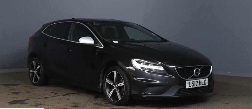 Volvo V40 2.0 D2 R-design Nav Plus Euro 6 Ss Black