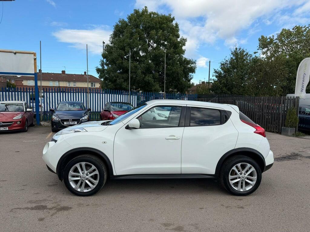 Nissan Juke 1.6 Acenta Premium Euro 5 Ss White #4