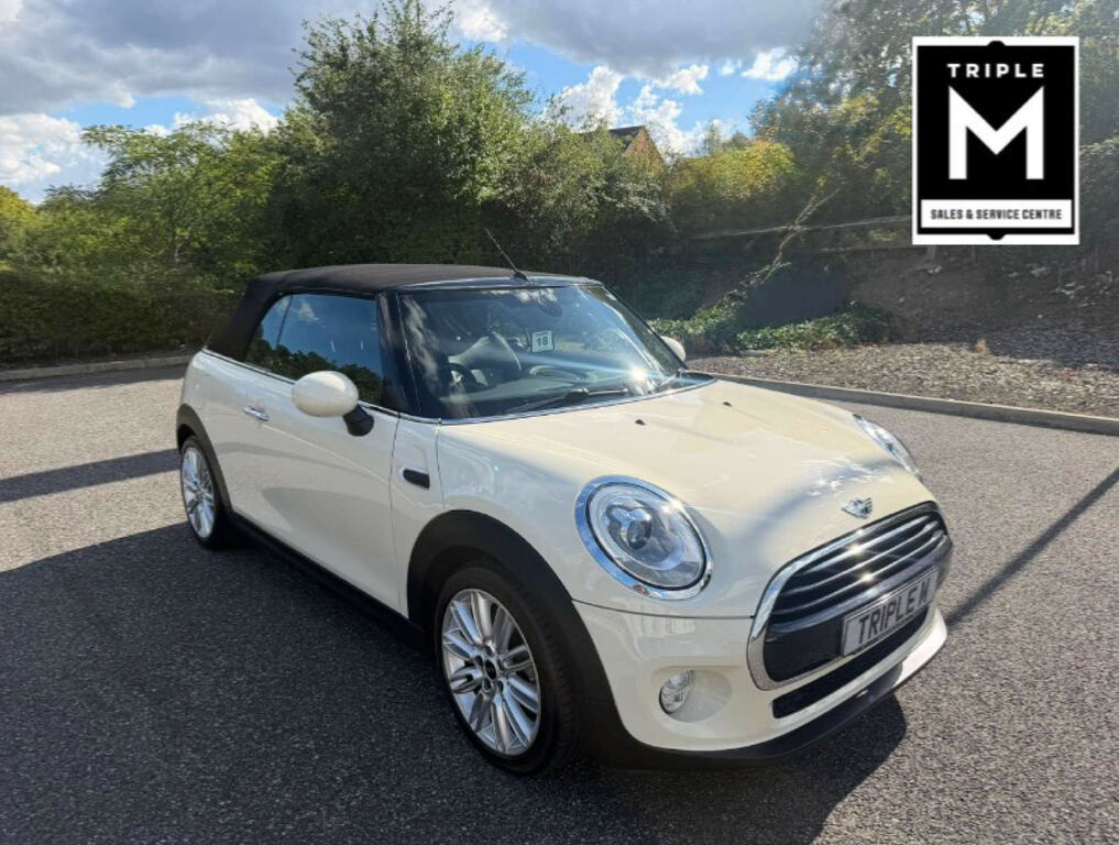 Mini Convertible 1.5 Cooper White