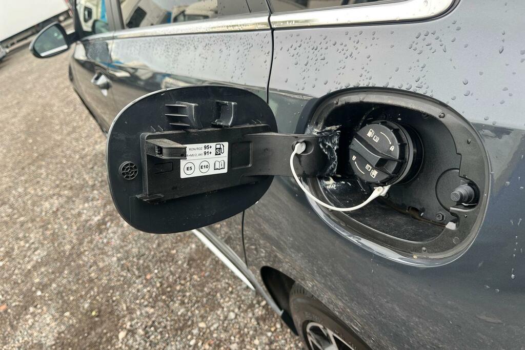 Kia Ceed 1.5T Gdi Isg 138 Gt-line Dct Blue #36