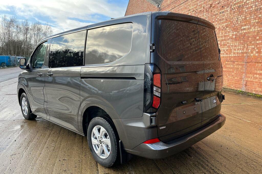 Ford Transit Custom 320 Limited L1 Swb Double Cab In Van Fwd 2.5 #2