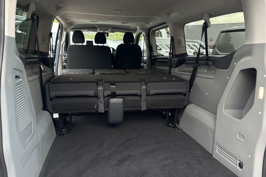 Ford Transit Custom 340 Limited L2 Lwb 9 Seat Kombi Fwd 2.5 Phev Blue #4