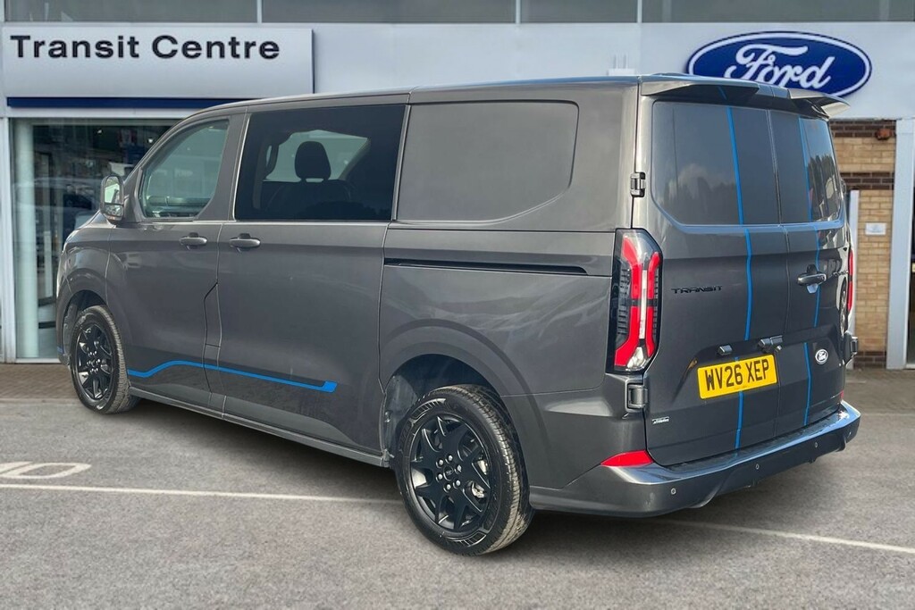 Ford Transit Custom 320 Sport L1 Swb Double Cab In Van Fwd 2.5 Ph #2